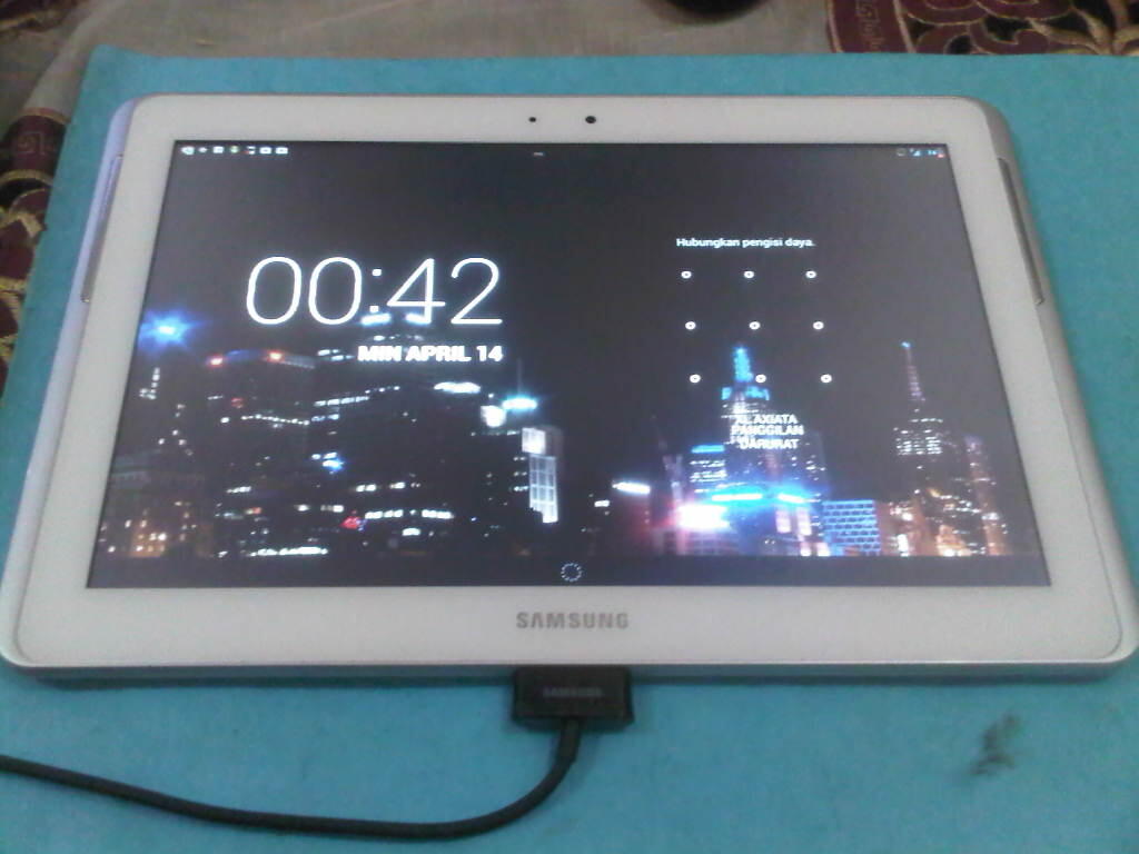 Samsung Galaxy Tab 2 10.1 - Tab 2 10.1 P5100 White - Murahh Garansi SEIN Januari 2014