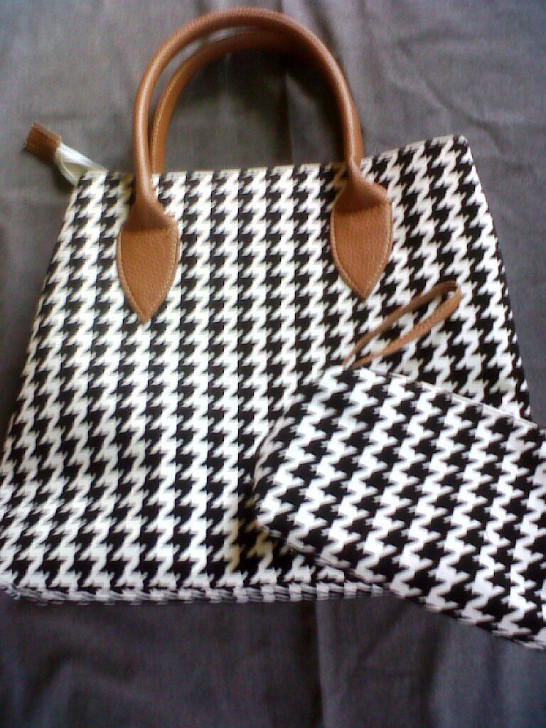 Tas Leopard, Polkadot, Abstrak