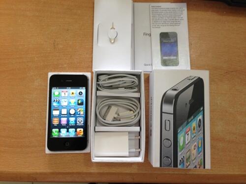 Apple iPhone 4S 64GB Wi-fI-Apple iPhone 5 64GB Wi-Fi