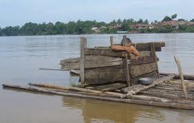 Galeri Toilet terlucu terbaik terkocak dan termahal.