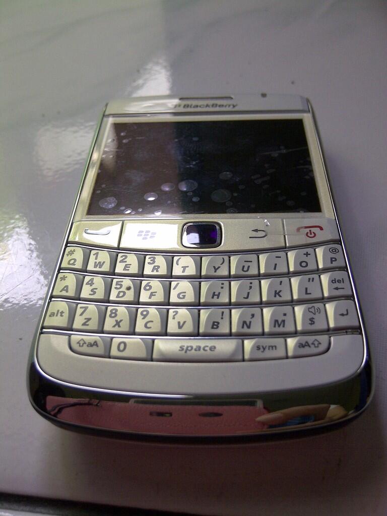 Jual ONYX 2 White NEW Baru Ganti Unit (Swap) masih garansi CTN/Comtech/Trikom