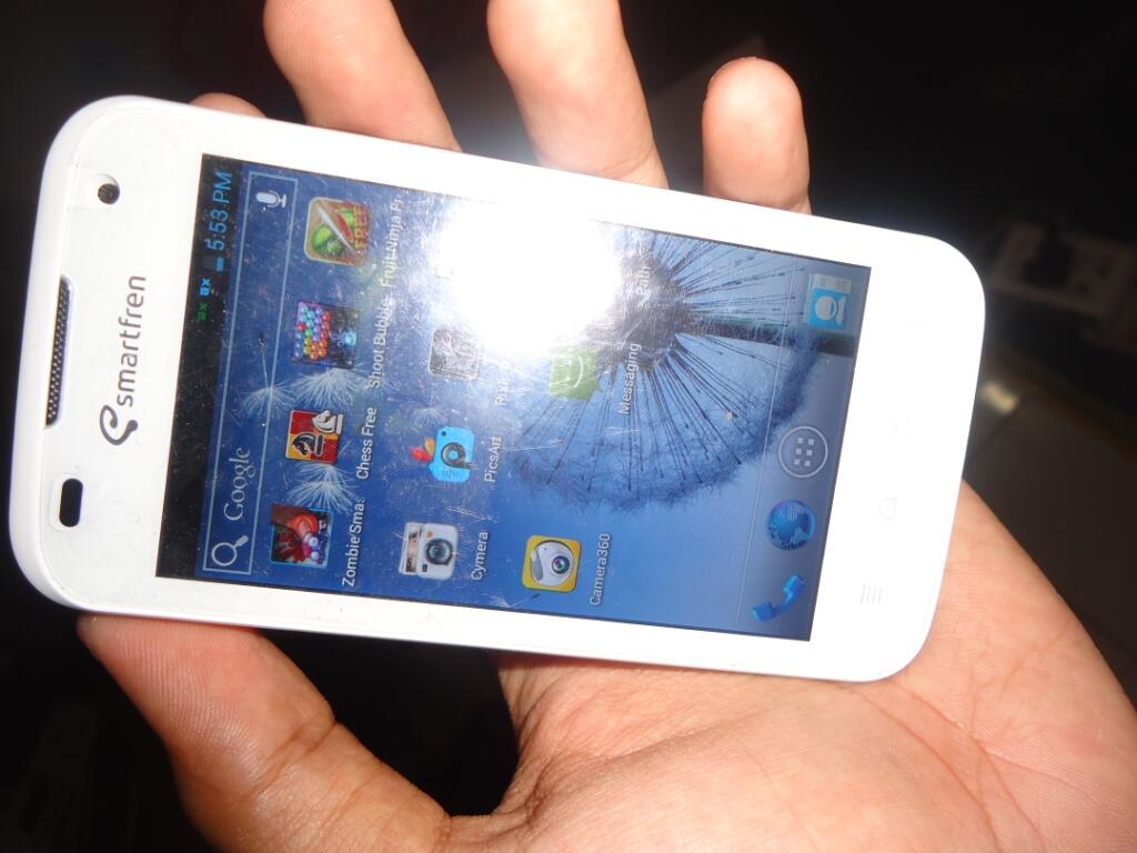 JUAL andromax i putih mulluuusss....