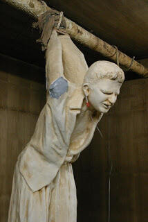 9 Teknik Penyiksaan Brutal Paling Mengerikan di Dunia