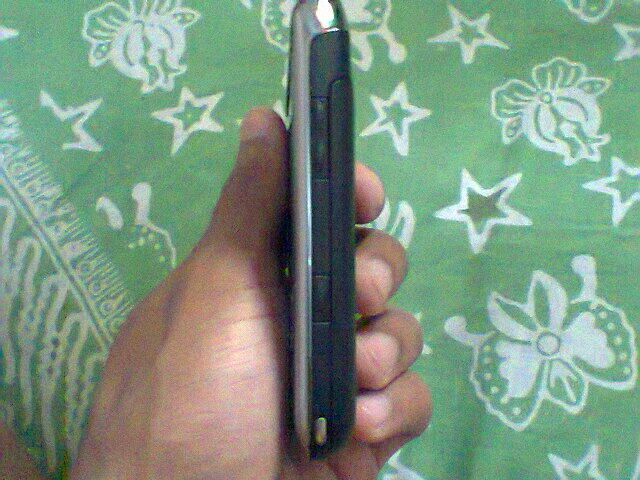 JUAL BLACBERRY 9700 ONYX 1 TAM MULUS