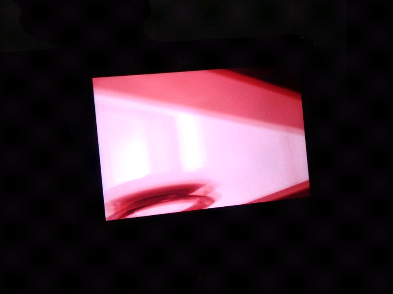 lcd kamera kemerahan