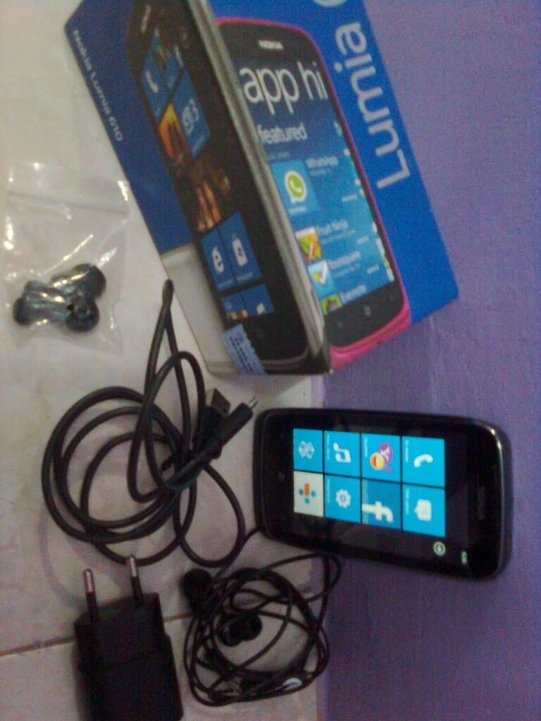 HP Lumia 610