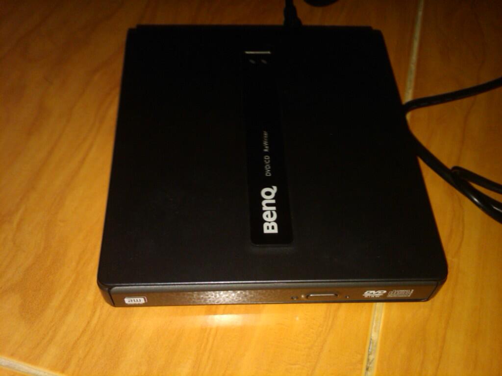 Notebook BenQ Blue Muluzz kondisi 99,99%