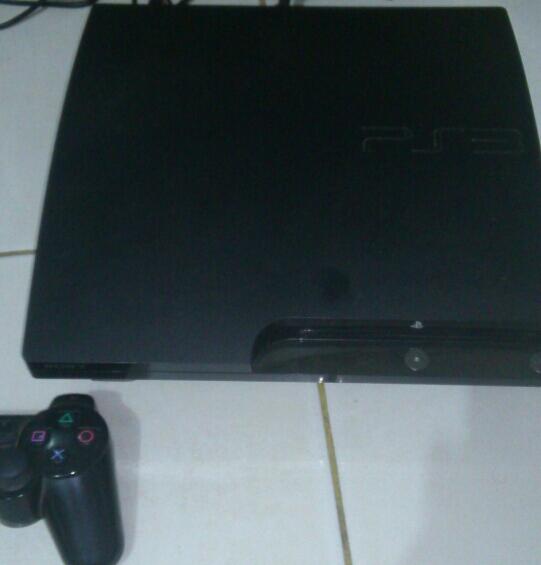 ps3 slim 500gb komplit..