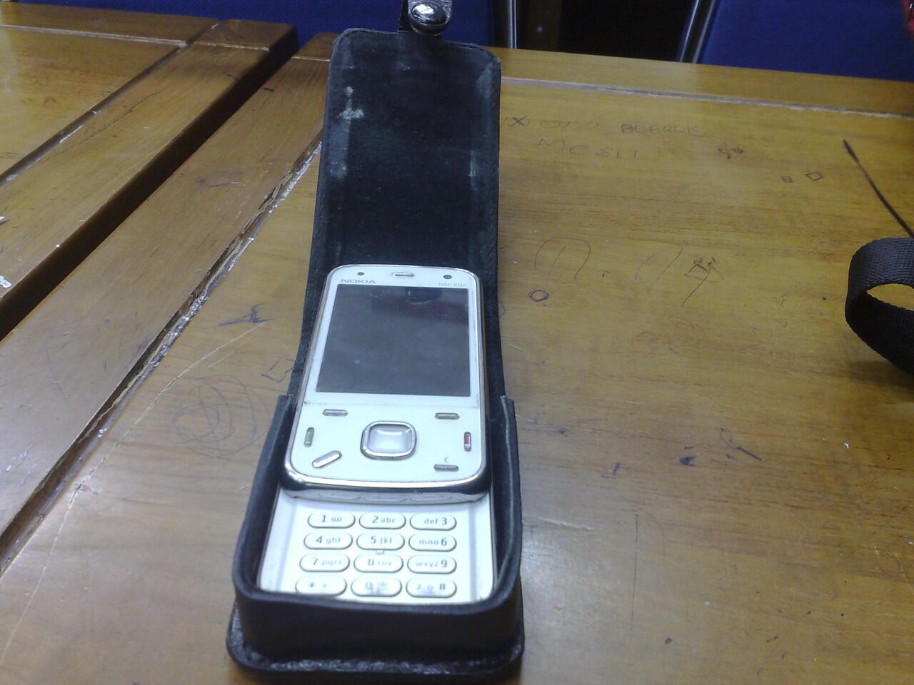 Jual Nokia N86 8MP white Original