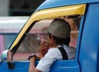 ANGKOT !! PROBLEMA klassik , PENGALAMAN agan selama berangkot ria seperti apa gan