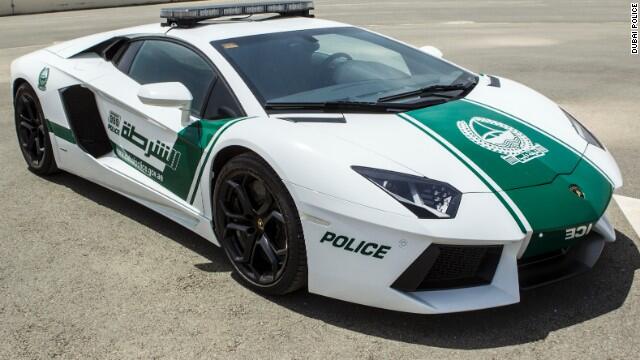 Lamborghini Jadi Mobil Patroli Polisi