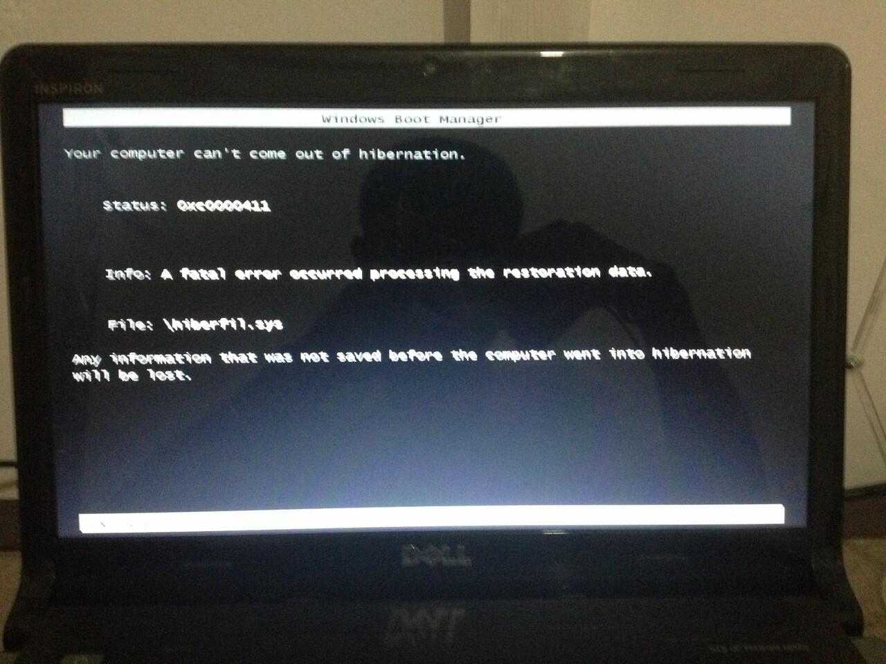 HELP laptop ane susah dihidupin dan muncul error