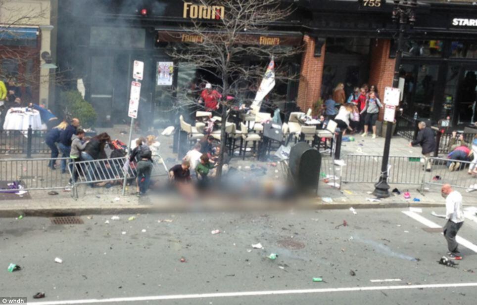 Photo diduga pengebom tertangkap kamera