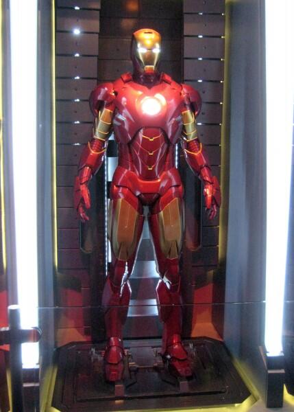 Lihat boleh, Pegang jangan, 25 Replika Armor Iron Man..&#91;PIC++&#93;