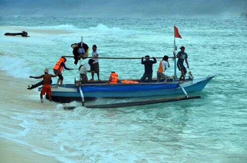 pernah denger PULAU PISANG, Lampung? indah gan...(Mari masuk)