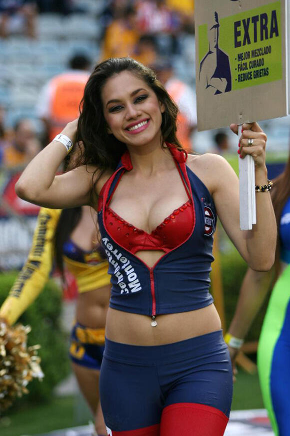 Cheerleader-Cheerleader Seksi Dari Liga Meksiko