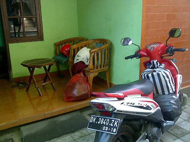 FR Backpackeran ke Bali 7-10 April 2013