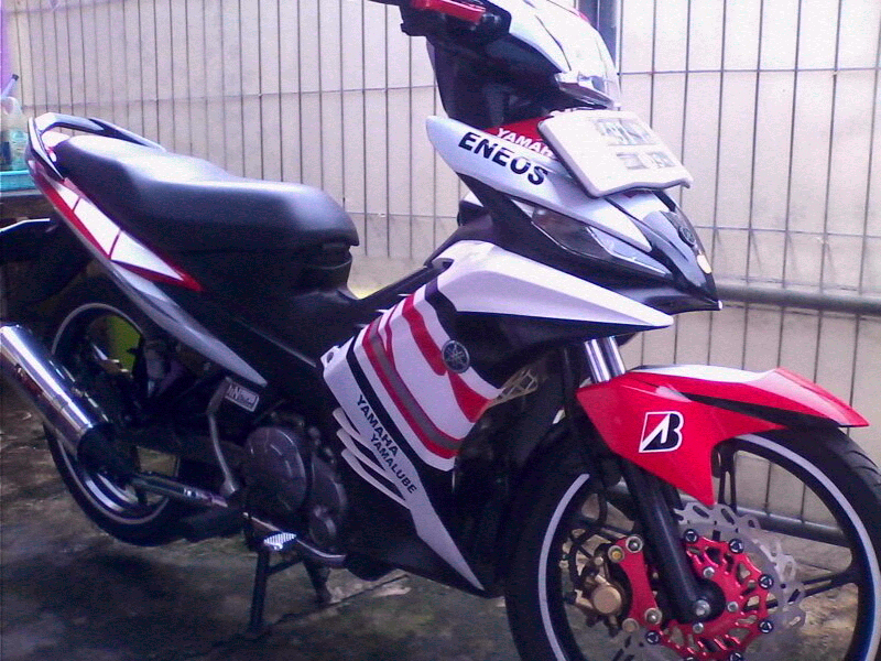 Cari JASA CUTTING STIKER  Motor  Ninja 250 Bebek  