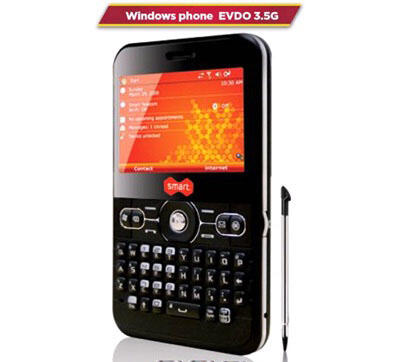 HP Smartfren : N75 dan HP ZTE Smartfren Qwerty Dual On CDMA GSM CD-981Z