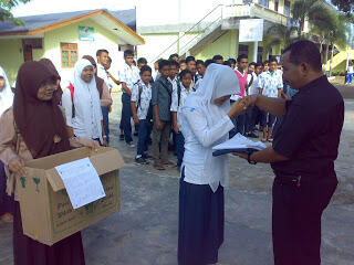 coret-coret baju sekolah setelah UN