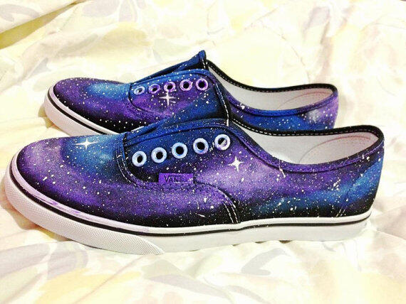 Terjual JUAL CUSTOM 'VANS GALAXY SHOES' DAN 'VANS TIE DYE