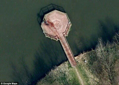 &#91;picture&#93; Monster Lochness masih hidup ini buktinya!!!