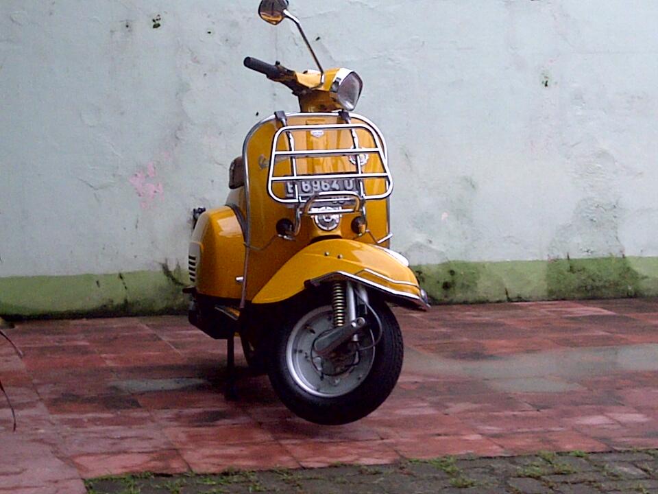 Jual Seloow Vespa Super'74 GANTENG