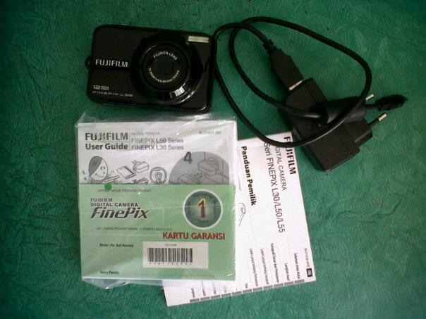 CAMERA DIGITAL FUJIFILM FINEPIX L555