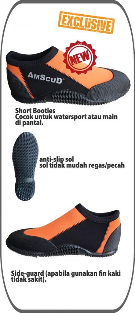 Terjual Sepatu  Karet  Merk American Scuba Untuk Dipantai 