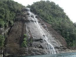 PULAU MURSALA, DARI EKSOTIKA AIR TERJUN HINGGA FILM HOLLYWOOD