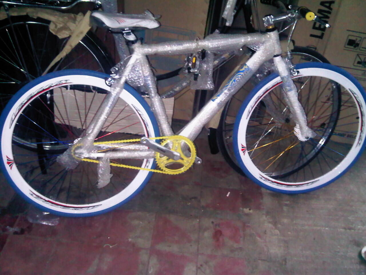 Sepeda Fixie Murah Baru udah sama Rem Jakarta (Bisa Pesan)