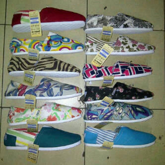 Dicari reseller sepatu