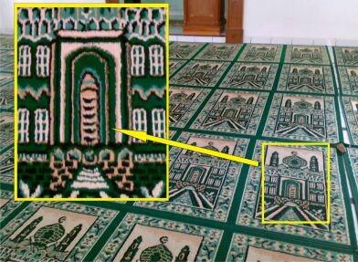 HATI HATI DI SAJADAH AGAN !!!