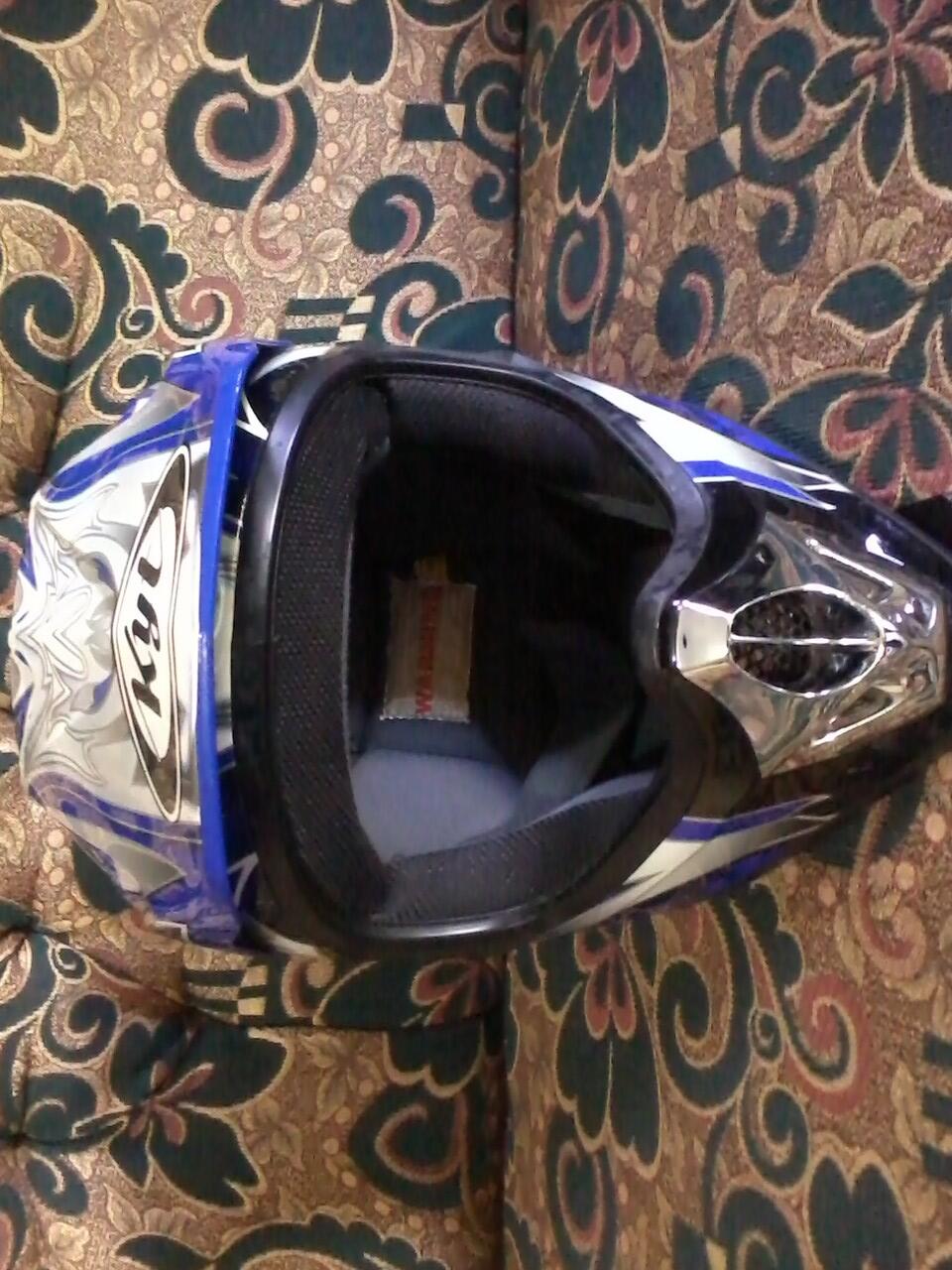 JUAL HELM MOTOCROSS MERK KYT