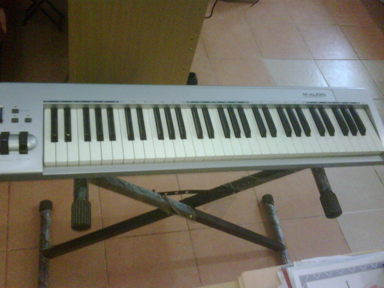 Jual Cepat !!!! M Audio Keystation 61 es cuma 1jt