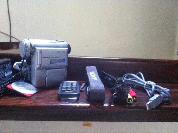 Jual Handycam MiniDV Sony DCR-PC350E