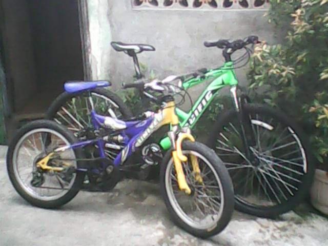 PACIFIC TARAGO CX-7 & UNITED TMS 3080
