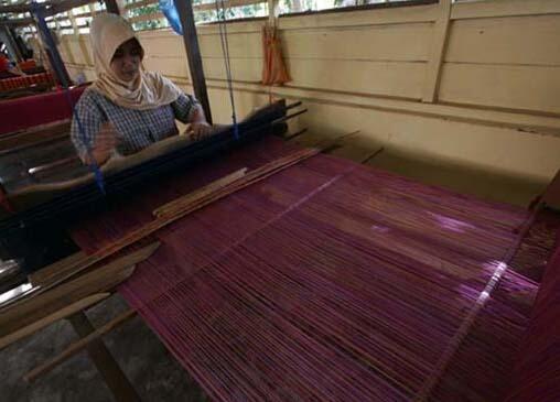 Rencong dan 4 Oleh-oleh yang Aceh Banget!