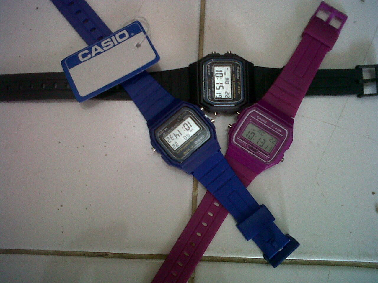 Terjual jam tangan casio f-91w berbagai warna murah  KASKUS