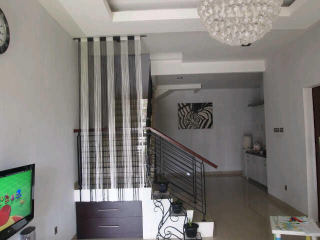 Dijual: Rumah Lux & Cantik di Citra Gran Cibubur