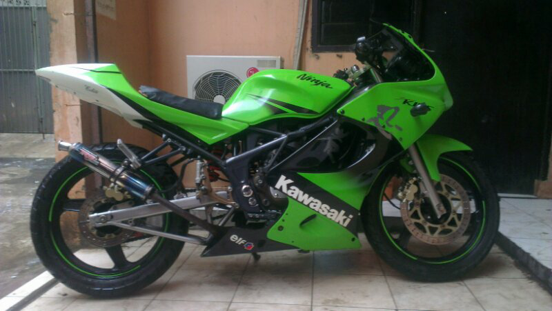 kawasaki ninja 150 rr 2011