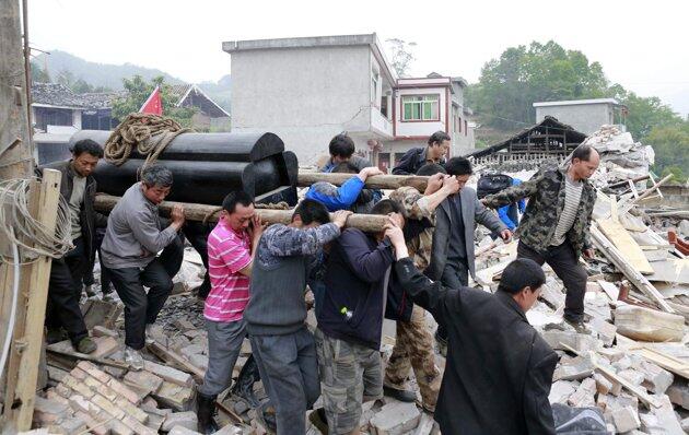 Korban Gempa Bumi di Sichuan China