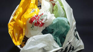 &#91;Maho Earth Day&#93; Tas Plastik Seharusnya Tak Lagi Gratis