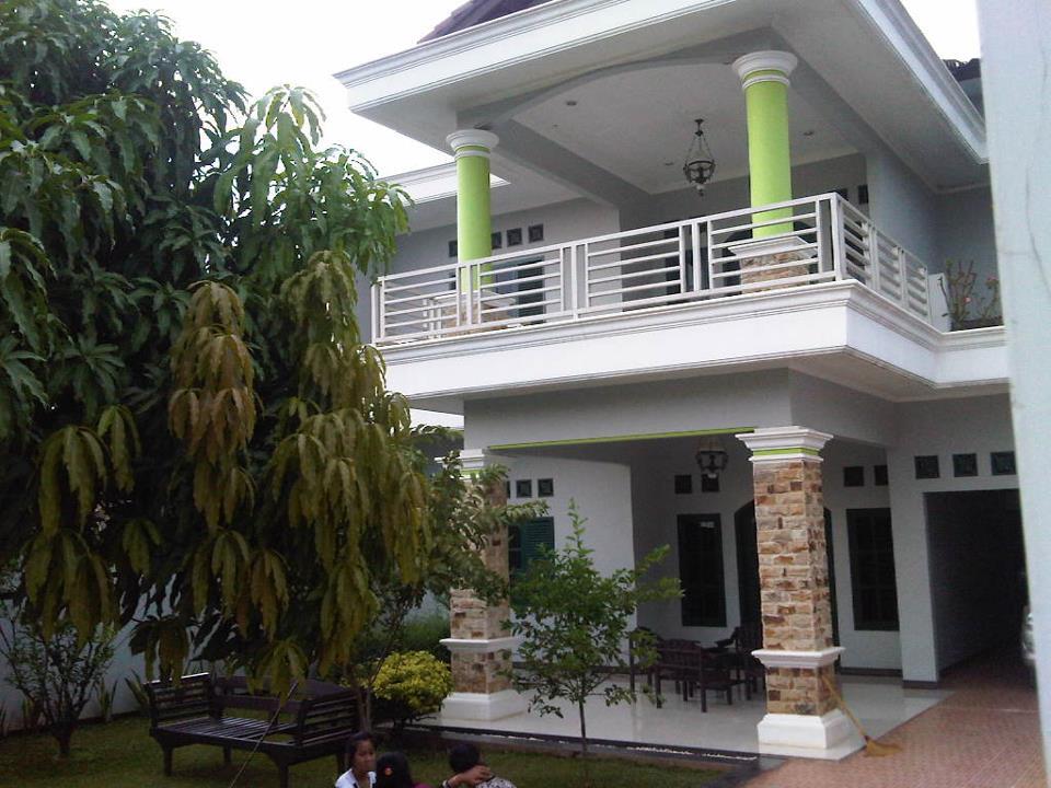 Rumah 2 lantai siap huni