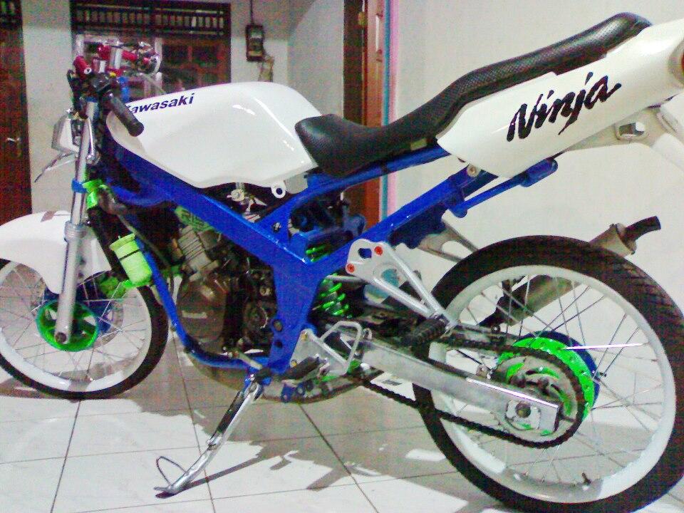 KAWASAKI NINJA 150 R TAHUN 2004