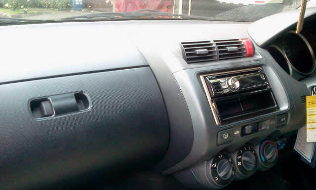 Jual Honda Jazz Atomatic 2005
