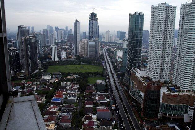 Proyek jalan layang Kampung Melayu-Tanah Abang mangkrak