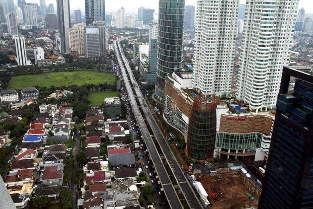 Proyek jalan layang Kampung Melayu-Tanah Abang mangkrak