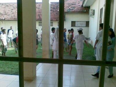 3 Orang Gila,Ketapel &amp; Telur Gajah