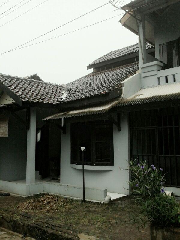 JUAL RUMAH DAERAH PABUARAN DEPOK